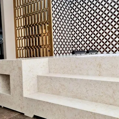 Lägenhet Stunning Luxury With Pool And Security Alanya