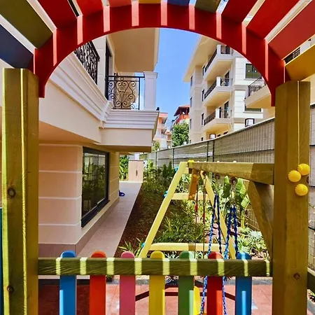 Stunning Luxury With Pool And Security Alanya